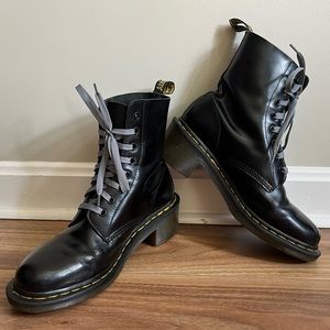 De Doc Marten Clemency heeled boot